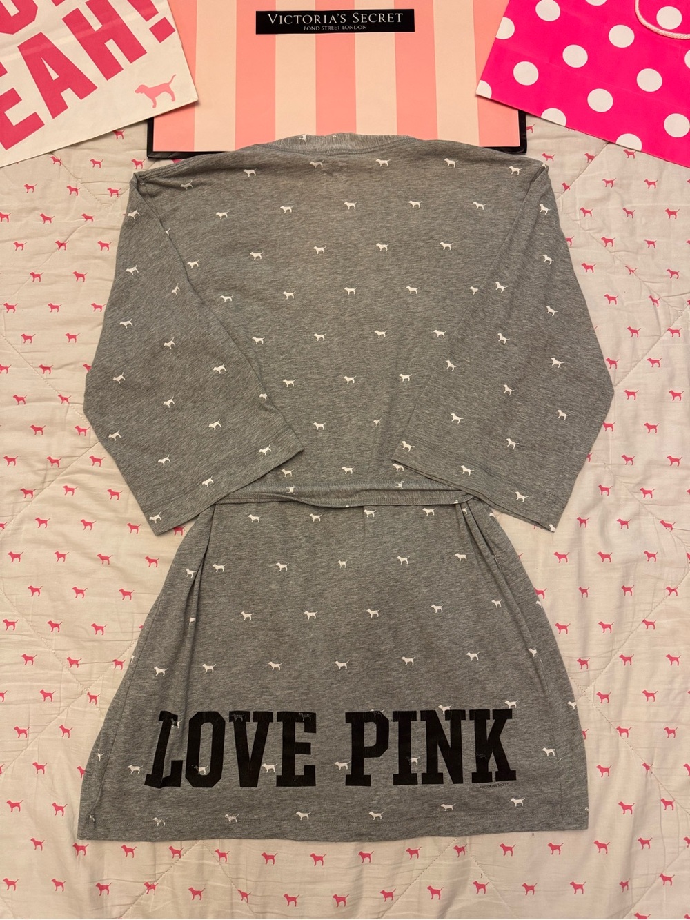 VS PINK VINTAGE Y2K KIMONO ROBE GRAY & WHITE ALL OVER DOG PUP LOVE LOGO RARE HTF
